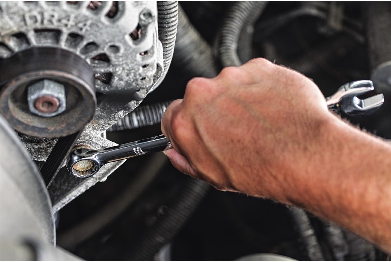 DEWALT Mechanics Tool Set, 1/4" & 3/8" & 1/2" Drive, SAE/Metric, 205-piece (DWMT81534) - Image 7