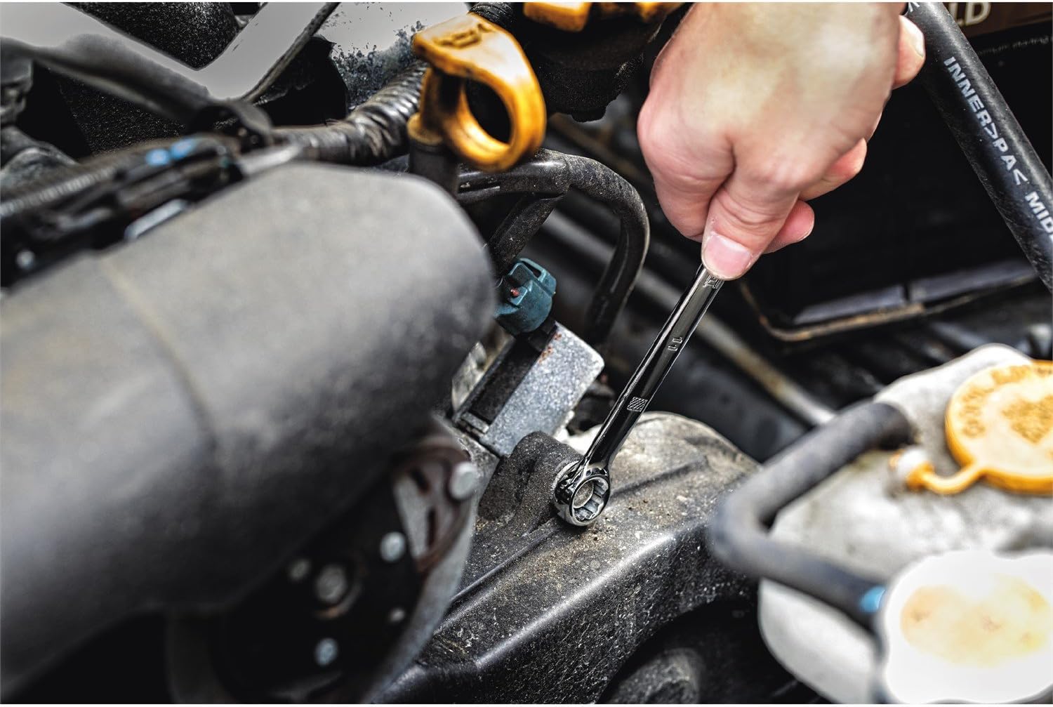 DEWALT Mechanics Tool Set, 1/4" & 3/8" & 1/2" Drive, SAE/Metric, 205-piece (DWMT81534) - Image 6